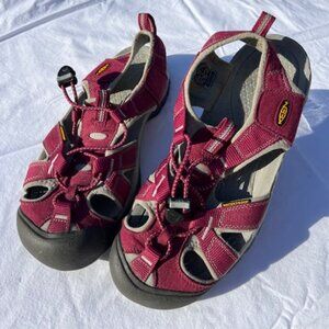 Keen Venice Closed Toe Waterproof Sandals, Women, 9.5, Wine/Maroon